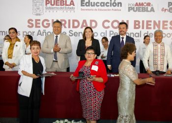 Laura Artemisa reafirma compromiso para que trabajo docente sea valorado