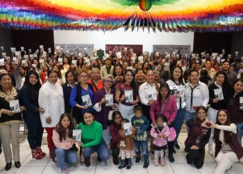 Tonantzin Fernández encabeza Asamblea de Mujeres por la Igualdad