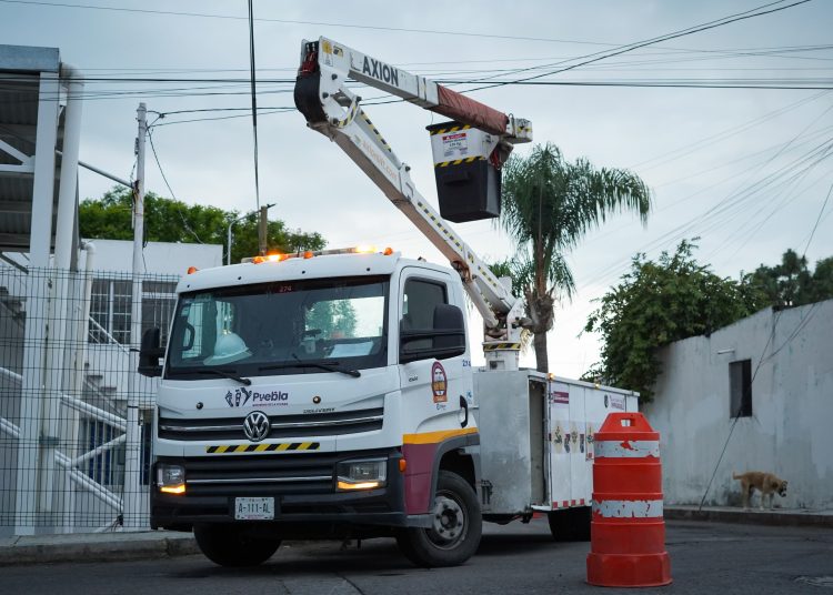 Impulsa Gobierno de la Ciudad aplicación Puebla Brilla para reportes de alumbrado público
