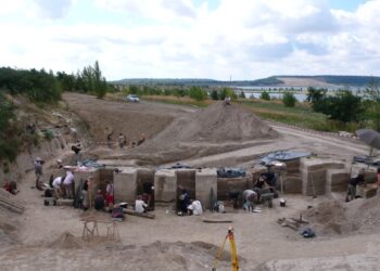 Los neandertales crearon las primeras ‘fábricas de grasa’ hace 125 mil años