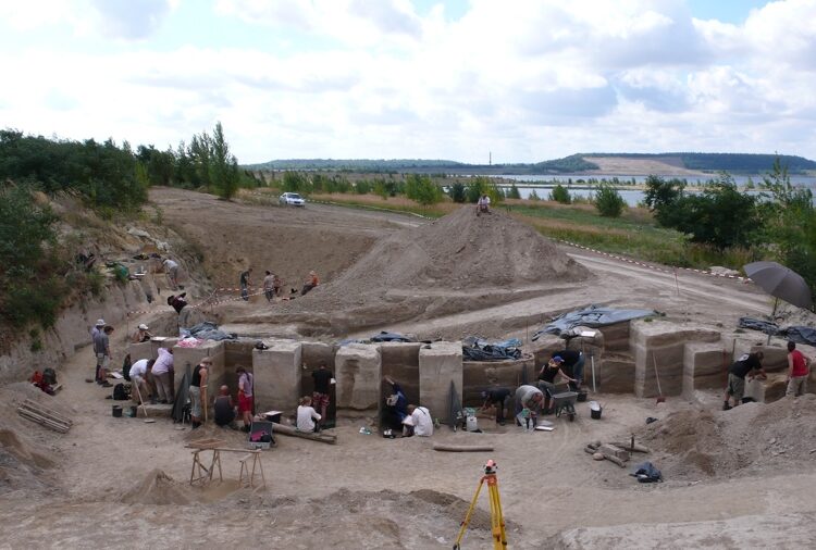 Los neandertales crearon las primeras ‘fábricas de grasa’ hace 125 mil años