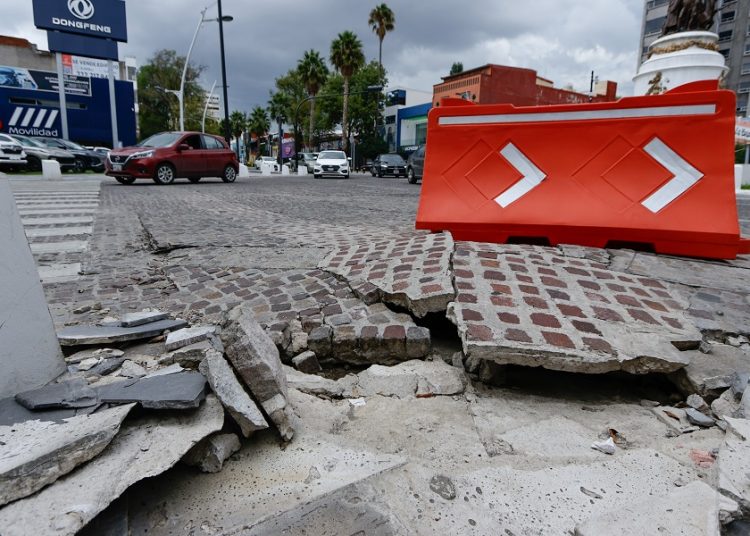 ASE debe investigar rehabilitación de la Avenida Juárez
