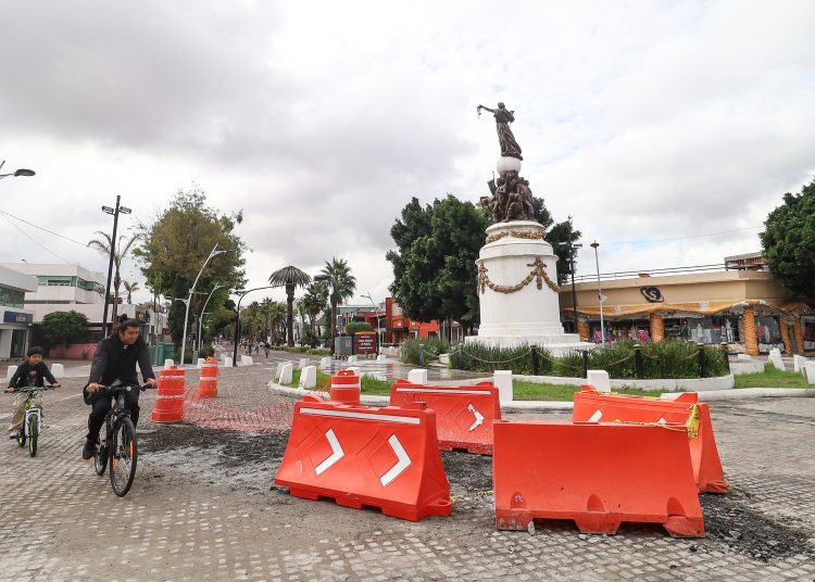 ASE investiga fallas en rehabilitación de la Avenida Juárez