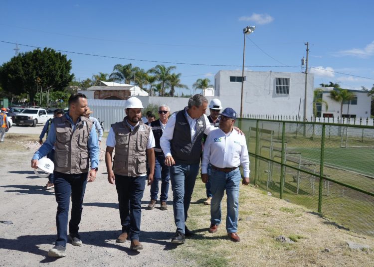 Pepe Chedraui supervisa construcción de Bachillerato Tecnológico BUAP