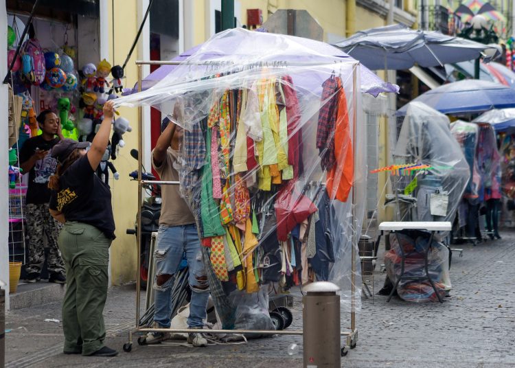 Se mantiene diálogo con comerciantes para llegar acuerdos: Gabriel Biestro
