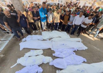 Israel mata al menos 17 gazatíes, incluidos niños, en ataques este domingo