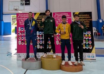 Gibrán Zea conquista el Centroamericano y del Caribe de esgrima