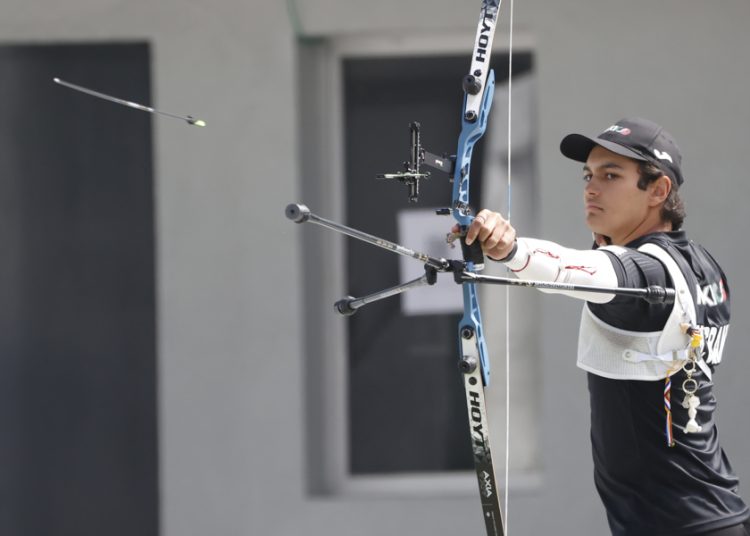Matías Grande, oro en Copa del Mundo de Tiro con Arco Madrid 2025