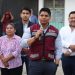 Omar Muñoz entrega apoyos a familias afectadas por desbordamiento de río