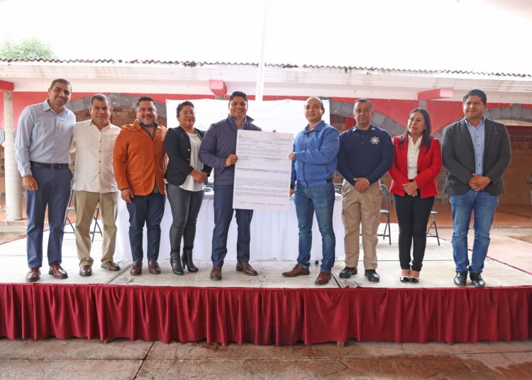 Omar Muñoz anuncia seguro de vida para elementos de la SSCyPC de Cuautlancingo