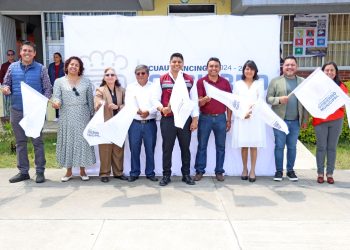 Omar Muñoz arranca construcción de arco techos en bachilleratos de Almecatla