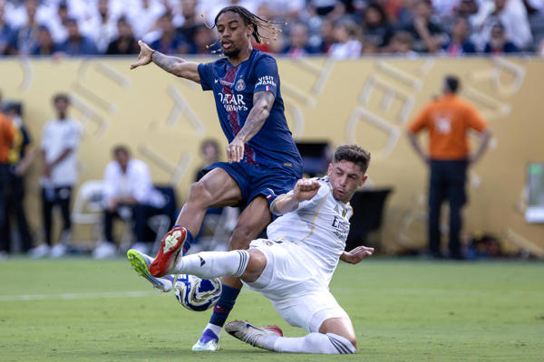 PSG golea 4-0 al Real Madrid