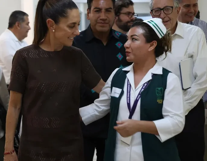 Claudia Sheinbaum supervisa obra en hospital general IMSS en Tuxtla Gutiérrez