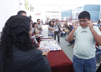 ¿Cómo puedo deducir correctamente los lentes?