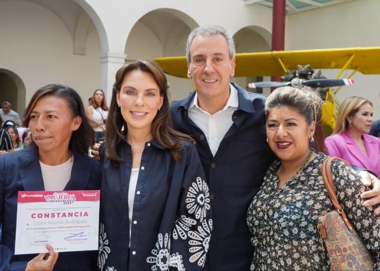 Coloca Gobierno de la Ciudad a las mujeres al centro de la agenda