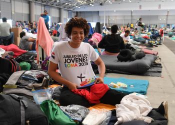 Jóvenes invaden Roma por el Jubileo de la Juventud