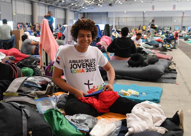 Jóvenes invaden Roma por el Jubileo de la Juventud