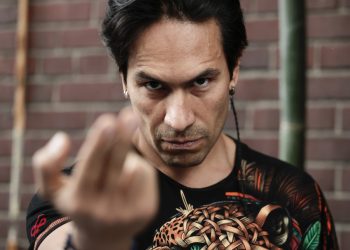 Horacio García Rojas, doblador de Batman: “El racismo y el clasismo nacen por el miedo»