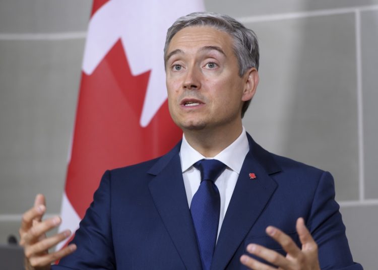 Los ministros de Finanzas y Exteriores de Canadá viajan a México para reforzar la relación