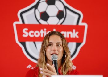 Alexia Putellas: «No estoy de acuerdo» con los dichos machistas de ‘Chicharito’ Hernández