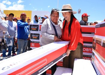 Liz Sánchez inicia en San Martín Texmelucan la Red Comunitaria “Puebla en el Corazón”