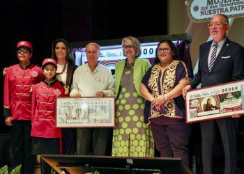 En el 255 aniversario de Lotenal se distingue a mujeres pilar en la patria