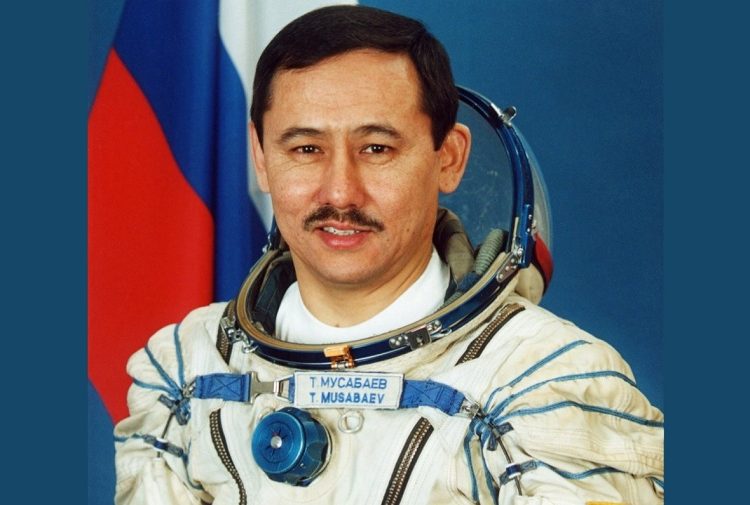 Muere cosmonauta Talgat Musabáev, quien pasó en total casi un año en el espacio