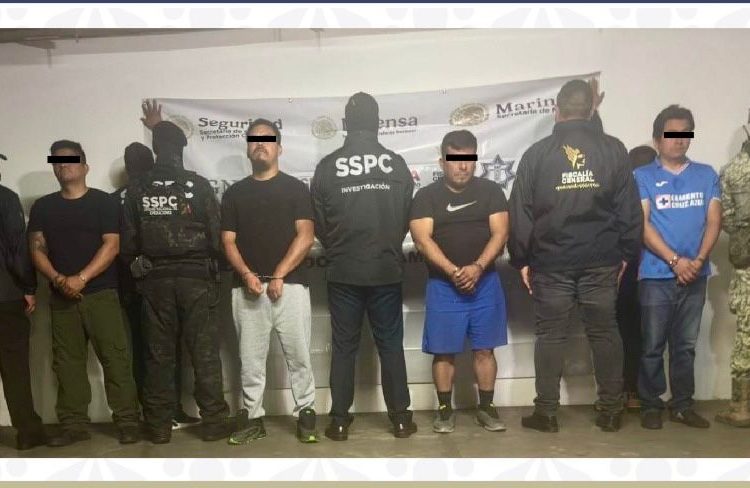 Capturan en Puebla a funcionarios y exfuncionarios de seguridad pública vinculados con el crimen organizado