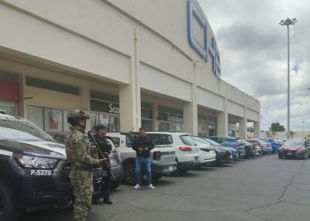 SSC de Cuautlancingo realiza operativo de protección a cuentahabientes en Cruz del Sur