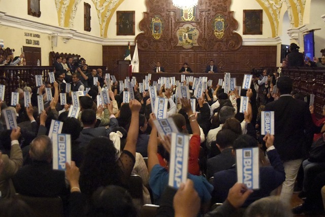 BUAP emite convocatoria para la elección de la rectoría; candidatos deben presentar propuestas ante el CU