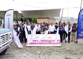 Lupita Cuautle inicia obra de adoquinamiento en Tlaxcalancingo