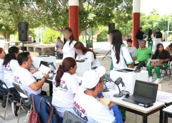 Gobierno de Puebla abre módulos de atención del Programa Becas de Conectividad