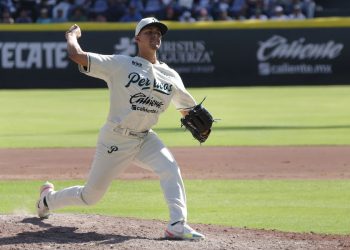 Pericos recibe a Piratas de Campeche con 2 juegos en contra