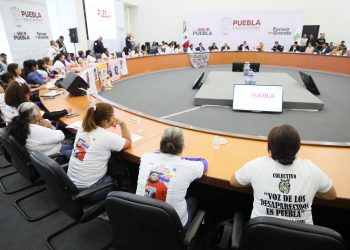 Atiende Gobierno de Puebla a familias de desaparecidos