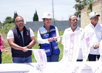 Arranca Lupita Cuautle obra en San Rafael Comac