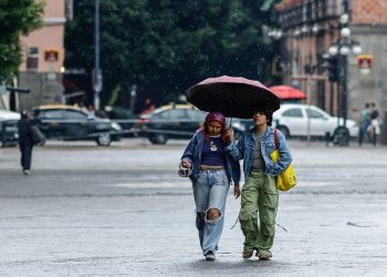 Tras aguacero, Comité Tláloc atiende 15 puntos críticos en la capital