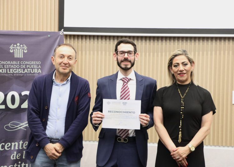 Analizan en el Congreso “La influencia del federalismo de los EE. UU.”