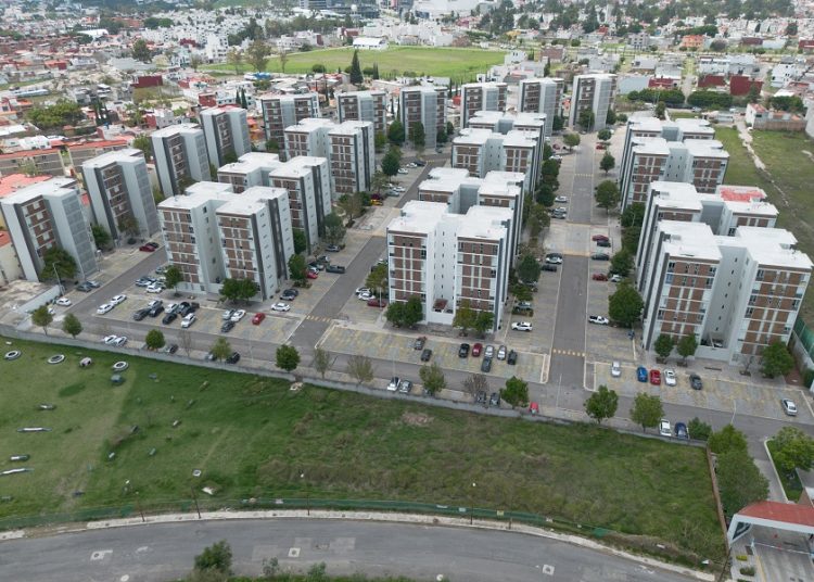 Canadevi e Infonavit proyectan 2 mil nuevas viviendas en Puebla