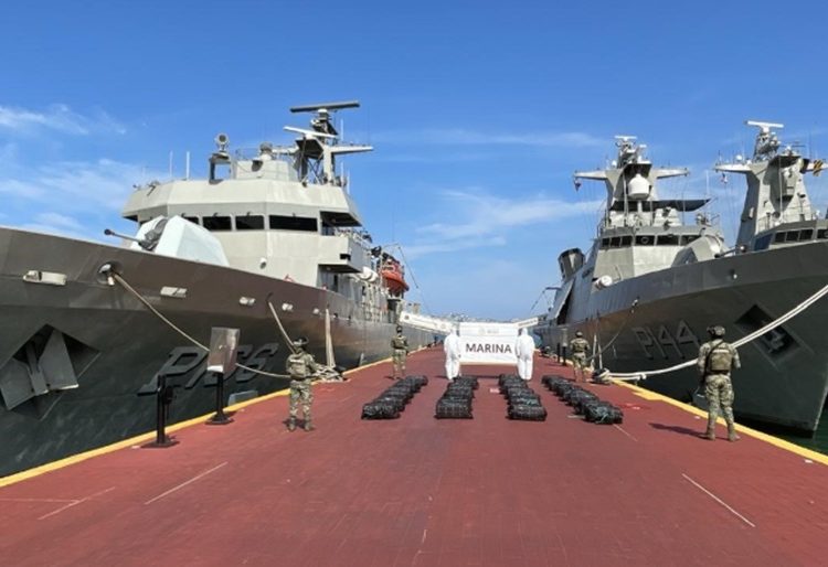 Aseguran más de media tonelada de cocaína en las costas de Guerrero