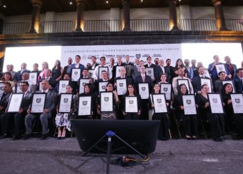 50 empresas reciben el Distintivo Puebla Cinco de Mayo