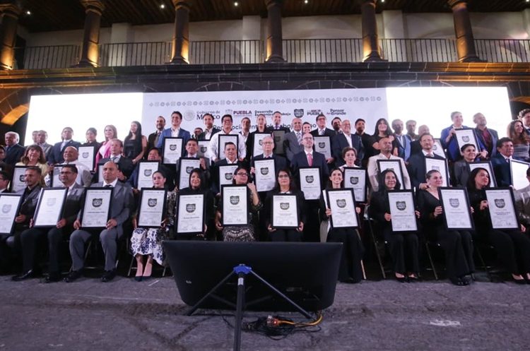 50 empresas reciben el Distintivo Puebla Cinco de Mayo
