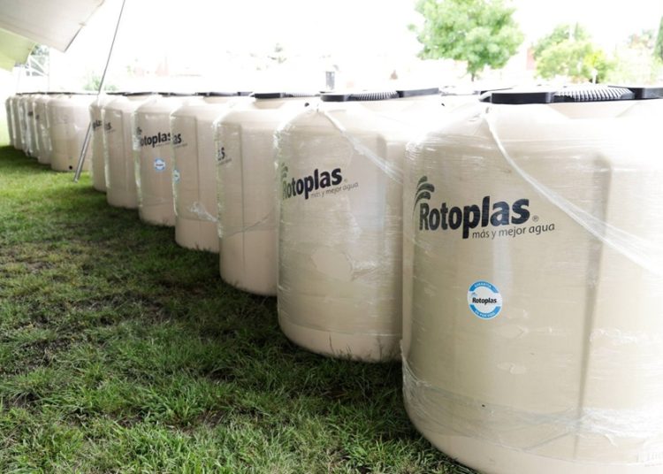 Entregan tinacos en San Andrés Cholula con Presupuesto Participativo 2025
