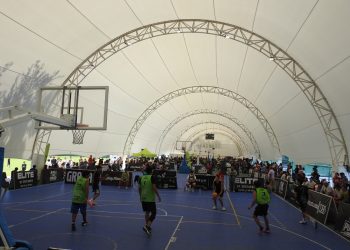 Más de 200 equipos participaron en el estatal de 3×3 Hoop It Up 2025