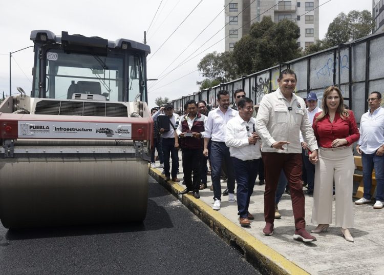 Infraestructura reporta avance de 53% en laterales de Recta a Cholula