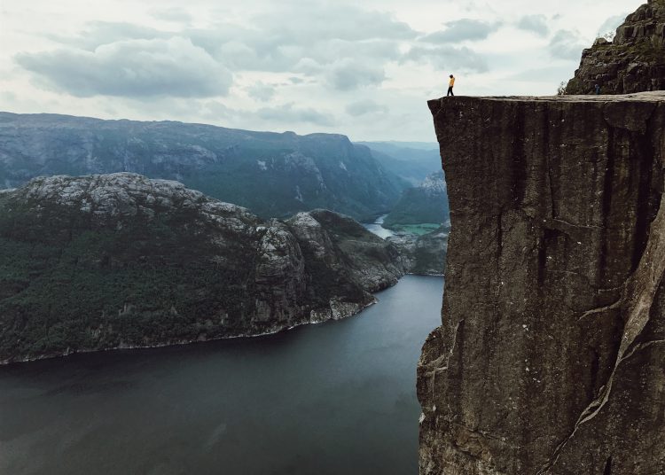 La diligencia del abismo