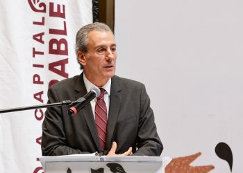 Empresa que gane concesión de paraderos pagará 15 mdp anuales al ayuntamiento