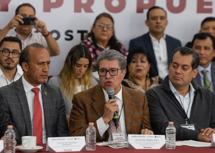 Ningún político con apellido Armenta o Mier podrá reelegirse en Puebla