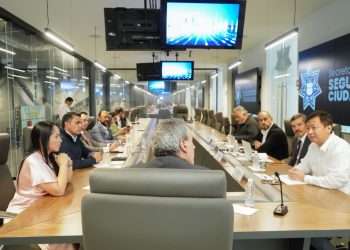 Pepe Chedraui impulsa alianzas tecnológicas para el desarrollo de la capital