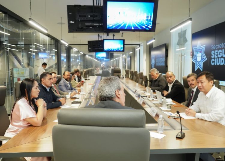 Pepe Chedraui impulsa alianzas tecnológicas para el desarrollo de la capital
