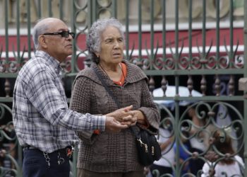 Precario y acelerado envejecimiento de poblanos